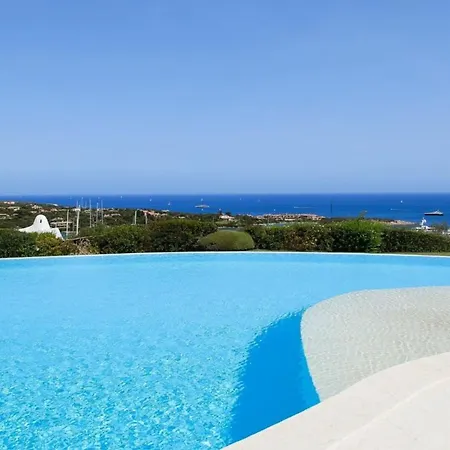 Hébergement de vacances In With 7 Bedrooms *